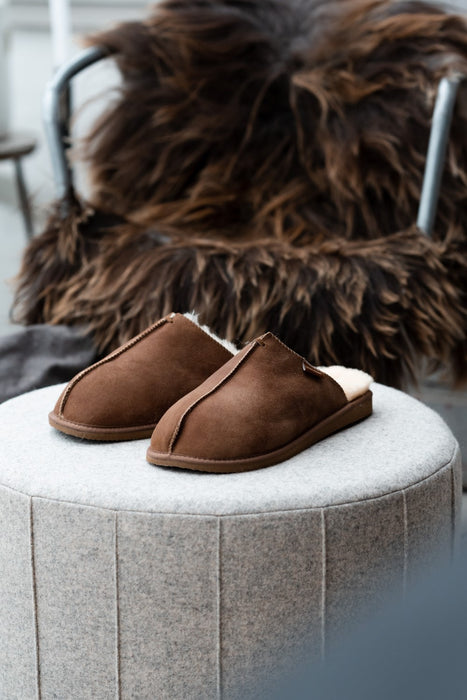 Men's Hugo Shepherd slip-on slippers made from genuine sheepskin