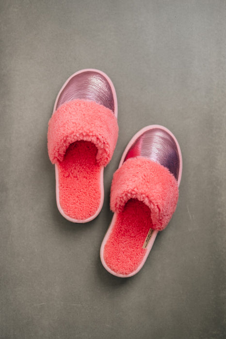 metallic pink curly sheepskin slip on slipper